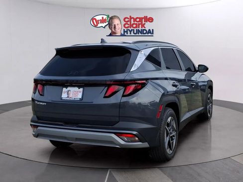 Used 2026 Hyundai Tucson SEL FWD image 5