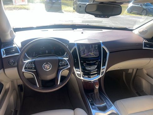Used 2015 Cadillac SRX Luxury w/ Driver Awareness Package image 22