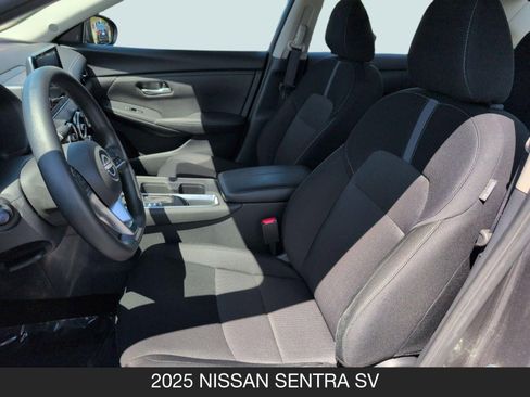 Used 2025 Nissan Sentra SV image 14