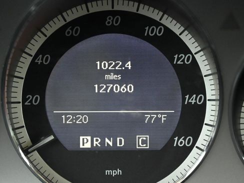 Used 2010 Mercedes-Benz C 300 C300 4MATIC Sport Sedan image 22