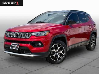 Used 2025 Jeep Compass Limited AWD/4WD video 1