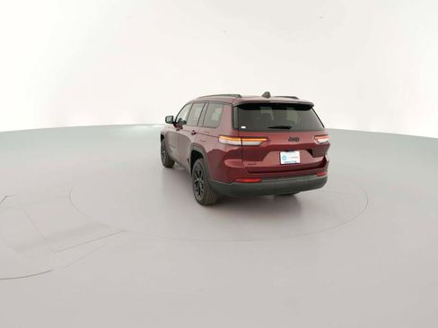 New 2025 Jeep Grand Cherokee L Altitude image 9