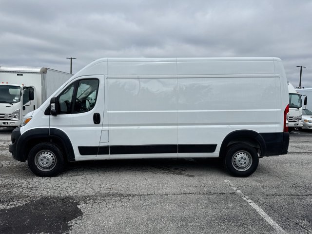 Used 2025 RAM ProMaster 3500 w/ Convenience Group FWD image 2