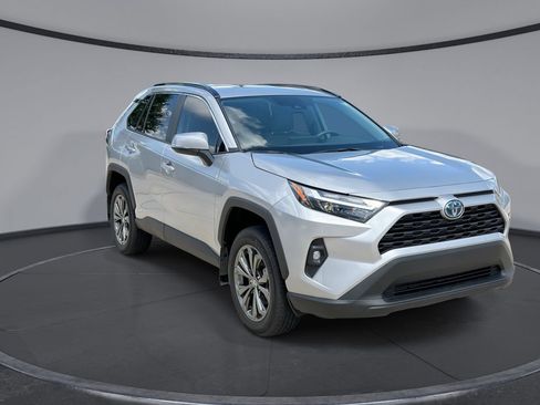 Used 2024 Toyota RAV4 XLE Premium w/ Weather Package AWD/4WD image 12
