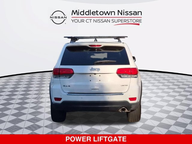 Used 2018 Jeep Grand Cherokee Limited AWD/4WD image 4