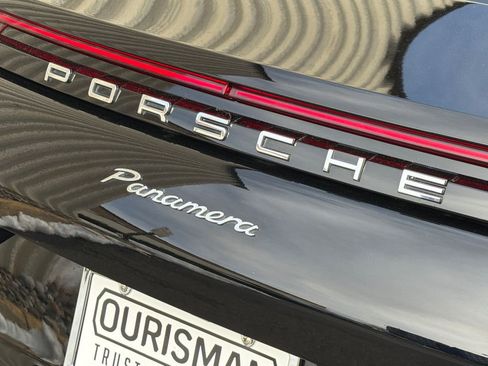 Used 2018 Porsche Panamera 4 w/ Premium Package Plus image 7