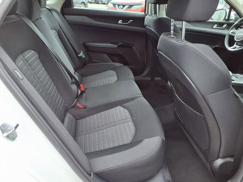 Used 2025 Kia K5 LXS image 19