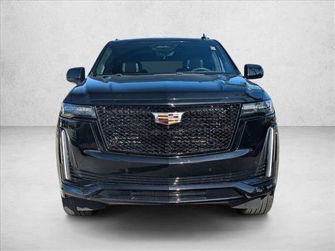 Used 2024 Cadillac Escalade Sport Platinum w/ LPO, Floor Liner Package AWD/4WD image 2