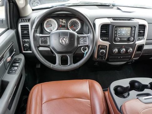 Used 2019 RAM 1500 Classic SLT AWD/4WD image 19