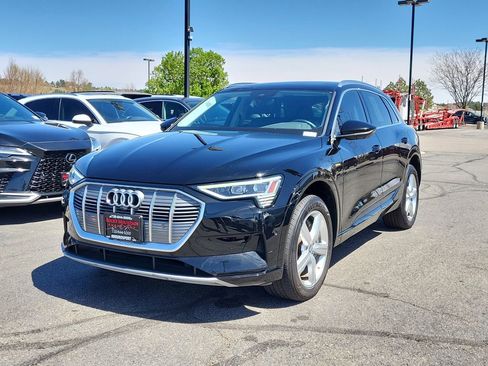 Used 2019 Audi e-tron Premium Plus AWD/4WD image 7