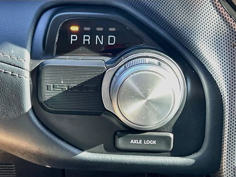 Used 2020 RAM 1500 Limited RWD image 27