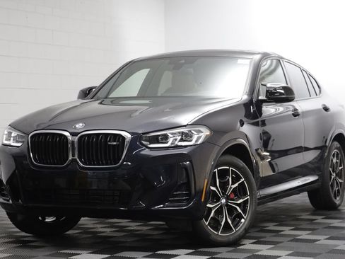 Used 2022 BMW X4 M40i AWD/4WD image 1