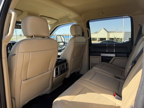 Used 2020 Ford F250 Lariat w/ Lariat Ultimate Package image 21