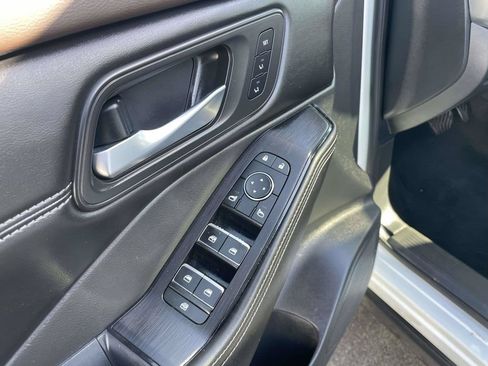 Used 2022 Nissan Rogue SL w/ SL Premium Package FWD image 27