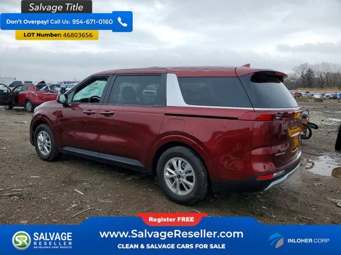 Used 2024 Kia Carnival LX FWD image 3