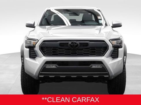 Used 2024 Toyota Tacoma TRD Off-Road image 3