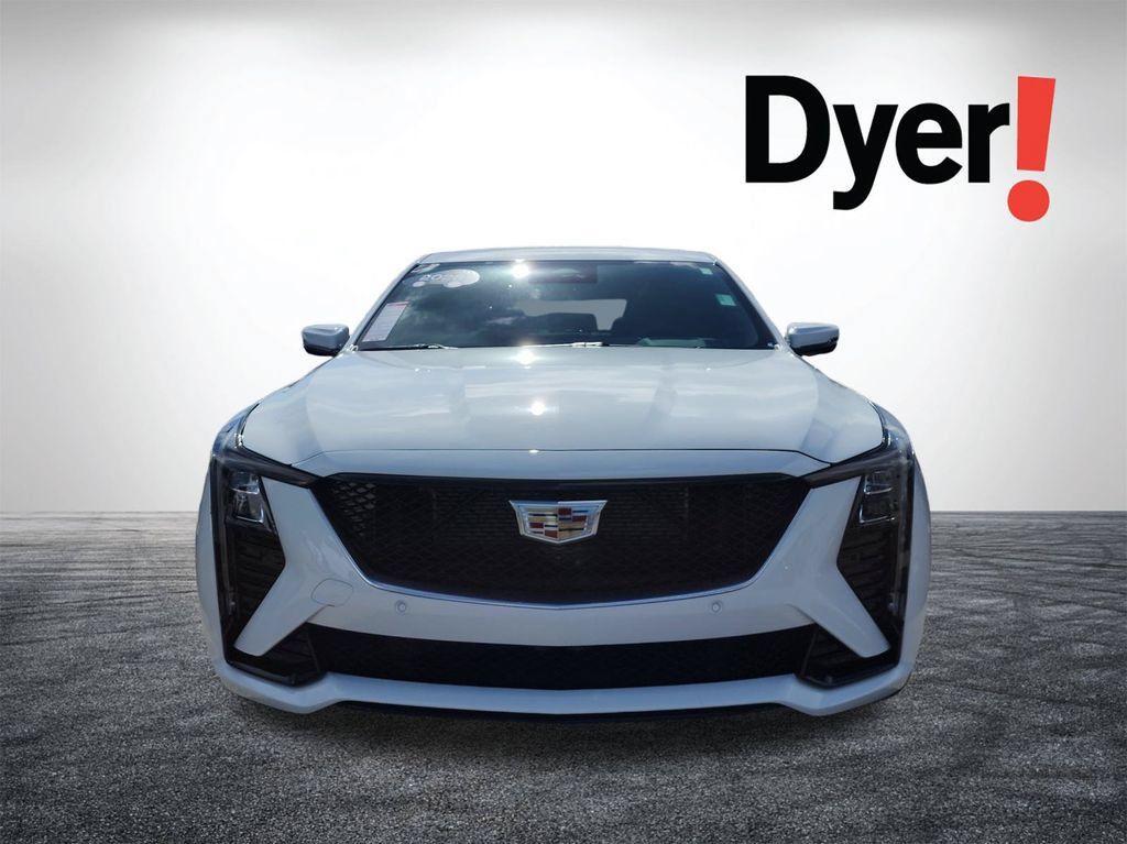 Used 2025 Cadillac CT5 V w/ Technology Package RWD image 9