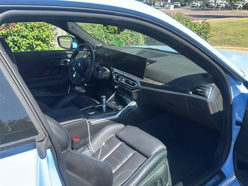Used 2024 BMW M2 w/ Lighting Package RWD image 6