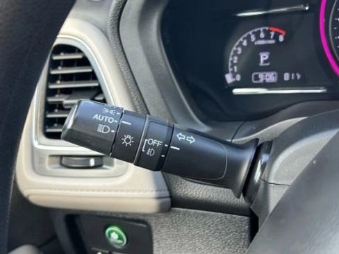 Used 2019 Honda HR-V EX image 81