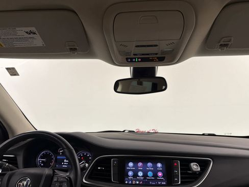 Used 2023 Buick Enclave Essence FWD image 21