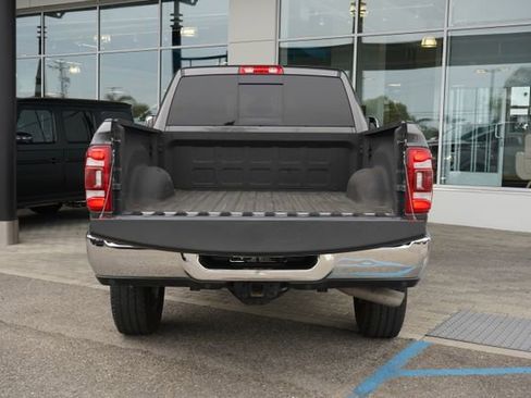 Used 2022 RAM 2500 Laramie AWD/4WD image 8