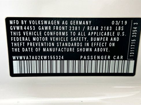 Used 2019 Volkswagen Golf R 4-Door image 34