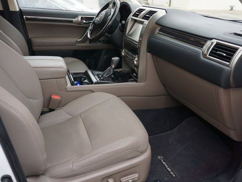 Used 2021 Lexus GX 460 Premium image 6