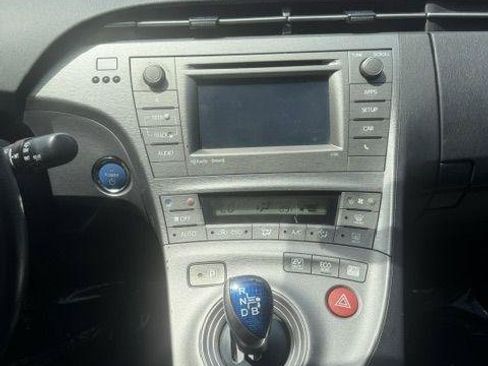 Used 2013 Toyota Prius Persona Series FWD image 16