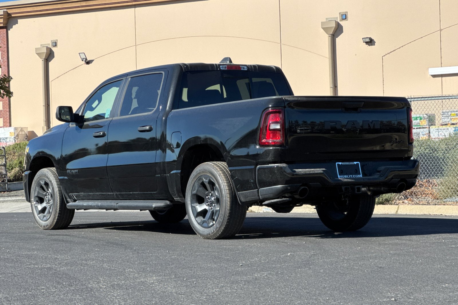 New 2026 RAM 1500 Express AWD/4WD image 5