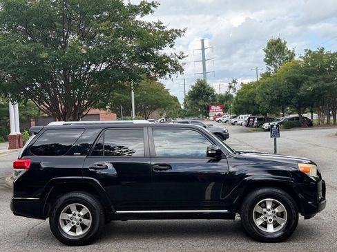 Used 2012 Toyota 4Runner SR5 w/ Convenience Pkg RWD image 6