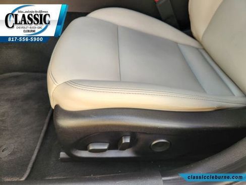 Used 2023 Cadillac CT4 Luxury w/ Cold Weather Package image 37