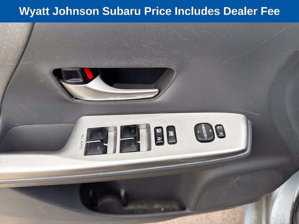 Used 2014 Toyota Prius V Two FWD image 20