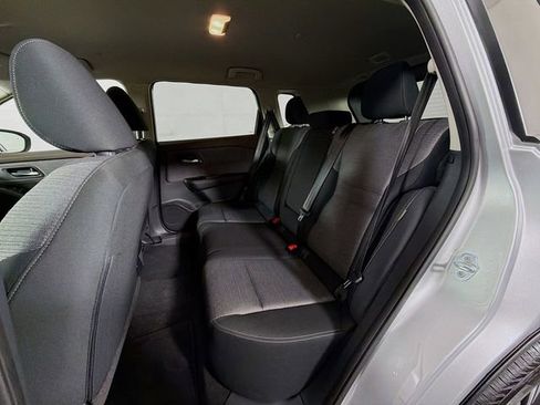 Certified 2023 Nissan Rogue SV image 24