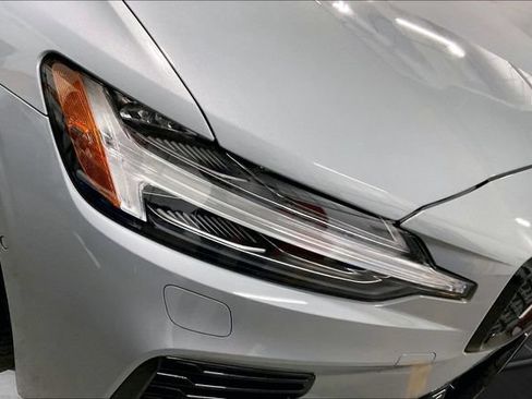 Certified 2024 Volvo S60 T8 Plus w/ Climate Package AWD/4WD image 31