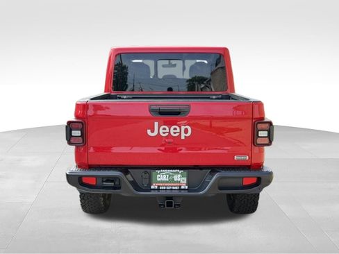 Used 2020 Jeep Gladiator Overland AWD/4WD image 6