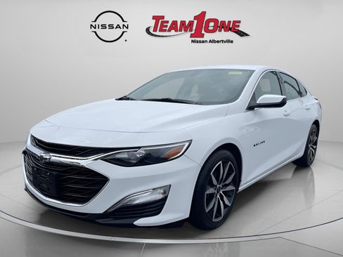 Used 2022 Chevrolet Malibu RS FWD image 4