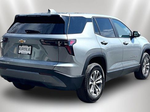 Used 2025 Chevrolet Equinox LT image 5