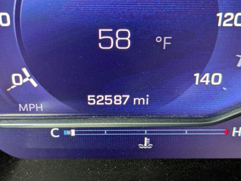 Used 2022 Chevrolet Silverado 1500 High Country image 33