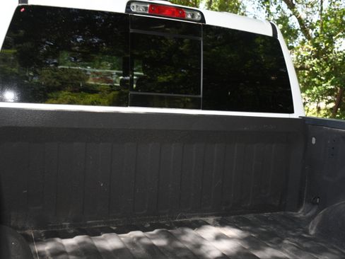 Used 2020 RAM 1500 Big Horn RWD image 16