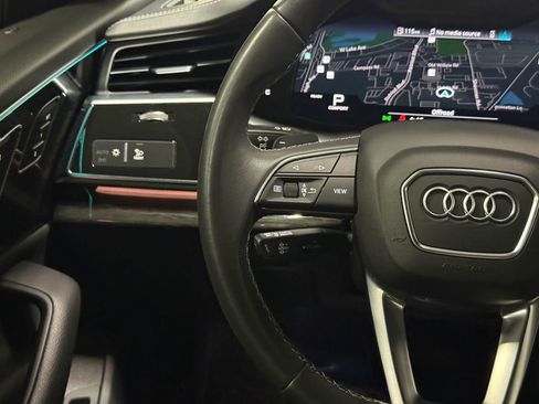 Used 2021 Audi Q8 Prestige AWD/4WD image 30