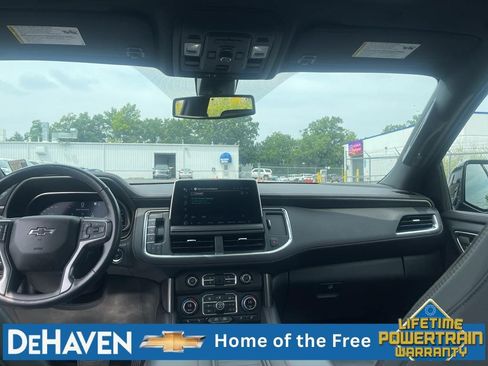 Used 2022 Chevrolet Suburban RST w/ Luxury Package AWD/4WD image 20