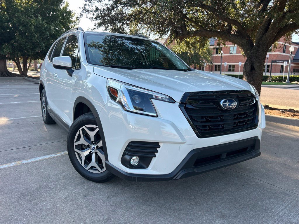 Used 2024 Subaru Forester Premium AWD/4WD image 4