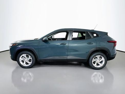 New 2026 Chevrolet Trax LS image 5