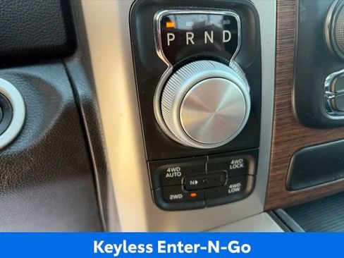 Used 2017 RAM 1500 Laramie w/ Convenience Group AWD/4WD image 18
