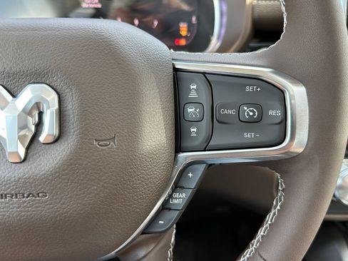 New 2026 RAM 1500 Laramie AWD/4WD image 24