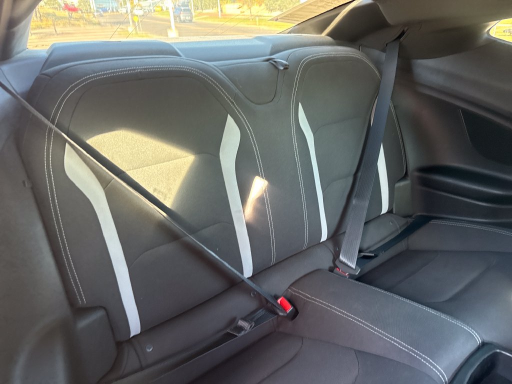 Used 2019 Chevrolet Camaro LT RWD image 23