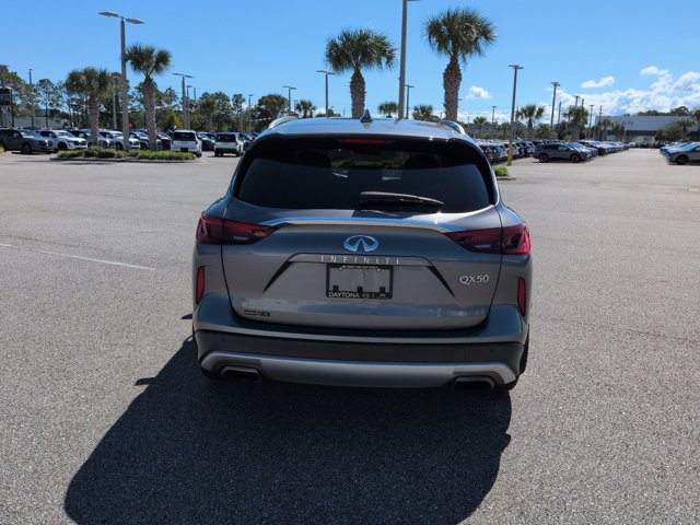Used 2019 INFINITI QX50 Essential w/ Premium Heat Package FWD image 6