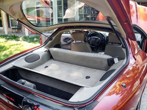 Used 2002 Pontiac Firebird Trans Am RWD image 90