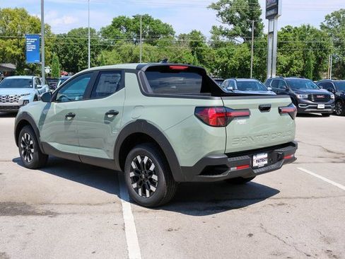 New 2025 Hyundai Santa Cruz SE image 3