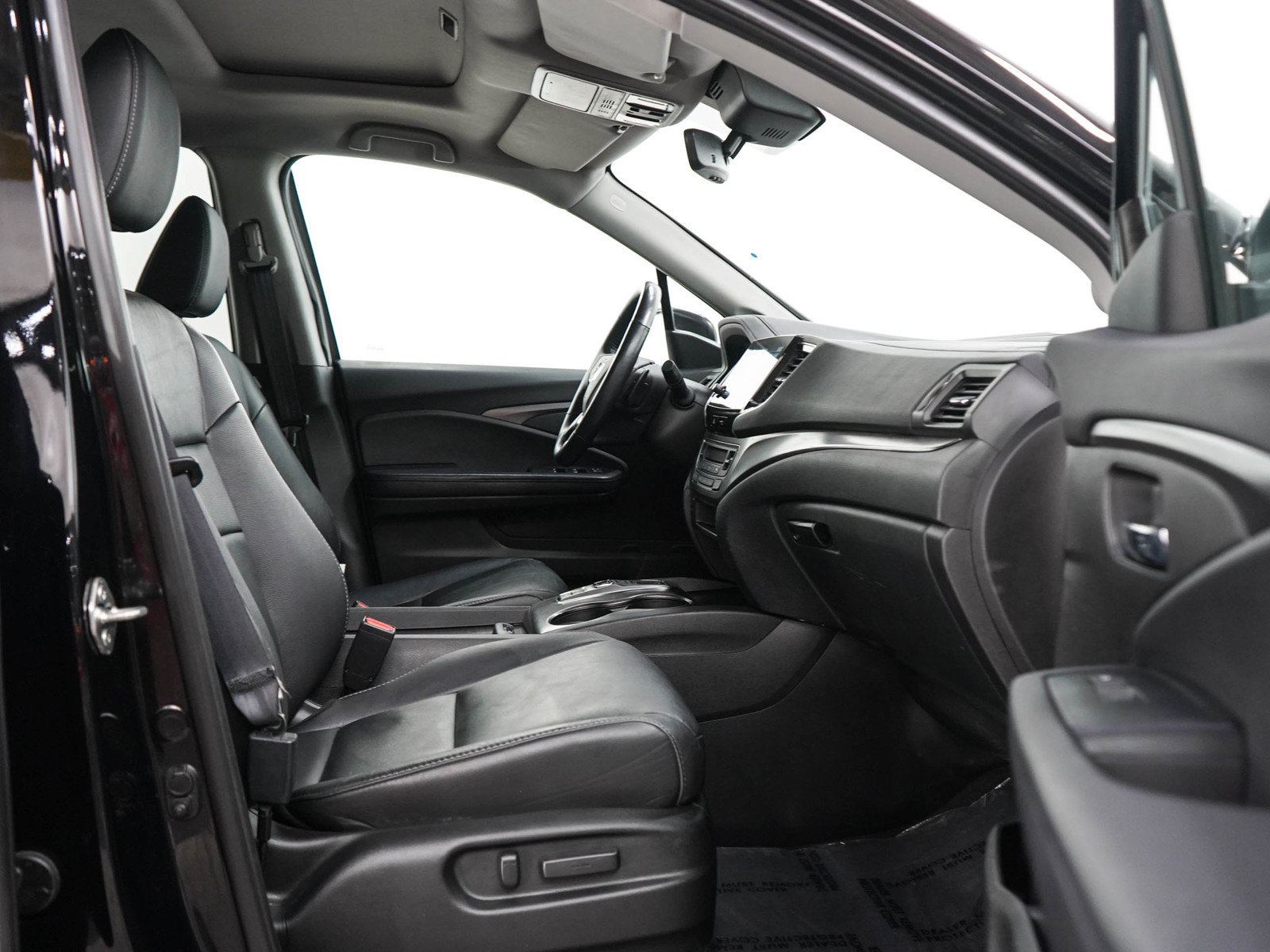 Used 2021 Honda Pilot Black Edition image 11